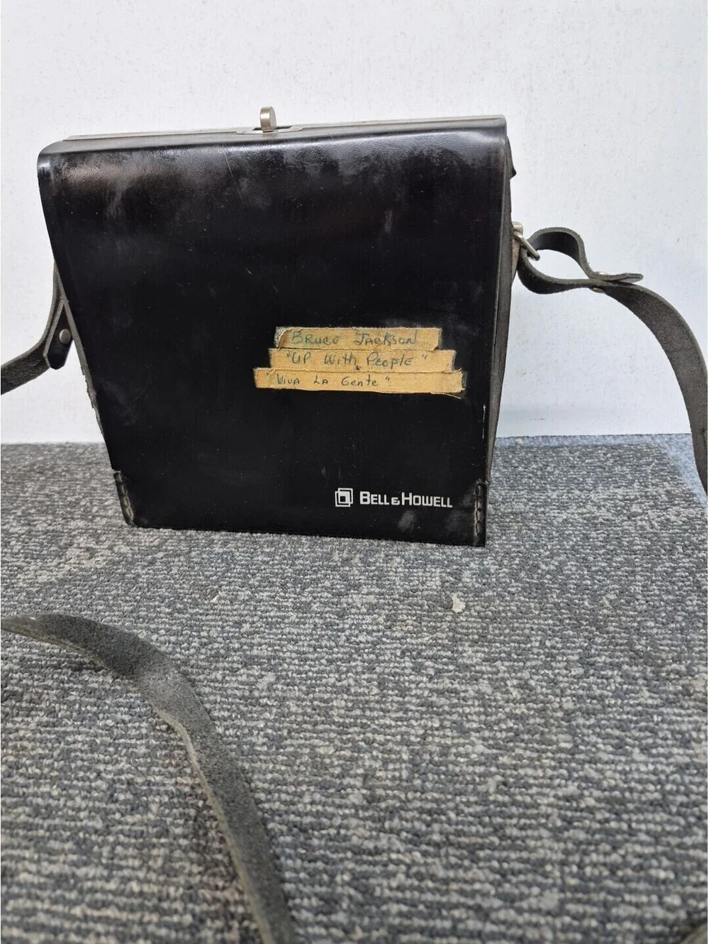 BELL & HOWELL AUTOLOAD SUPER 8  MOVIE CAMERA MODEL 374